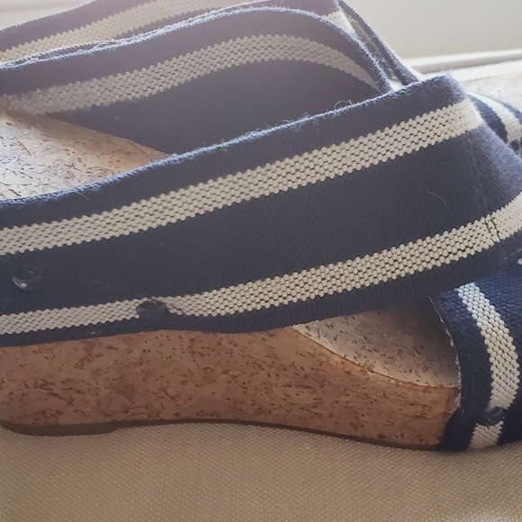 Lucky Brand wedges - Picture 2 of 8